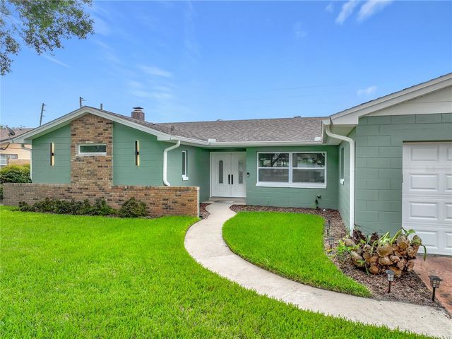 8078 NICKLAUS DRIVE, Orlando, FL 32825