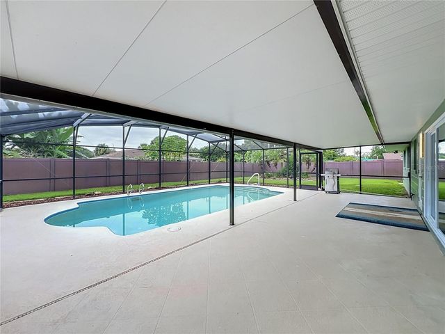 8078 NICKLAUS DRIVE, Orlando, FL 32825