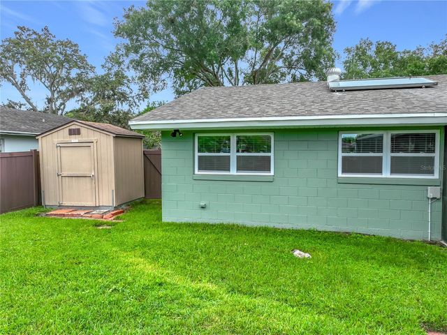 8078 NICKLAUS DRIVE, Orlando, FL 32825