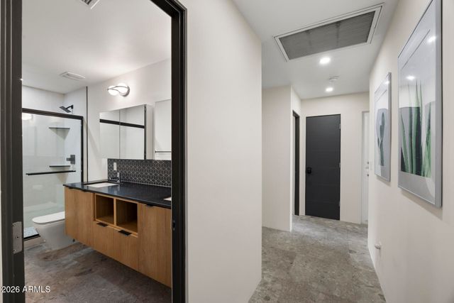 8731 E STARLIGHT Way, Scottsdale, AZ 85250