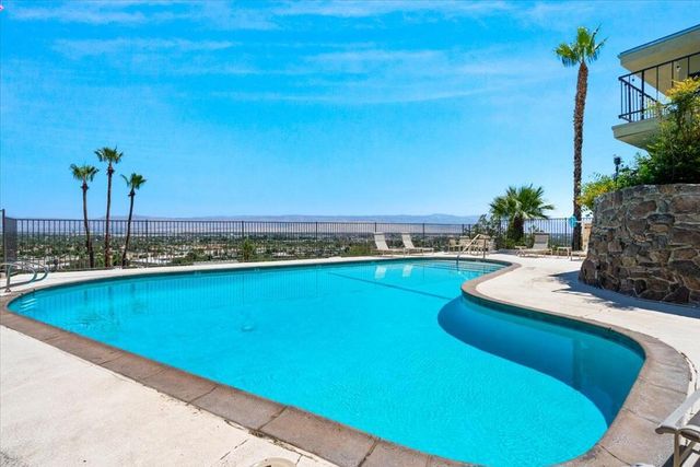 2020 Southridge Drive, Palm Springs, CA 92264