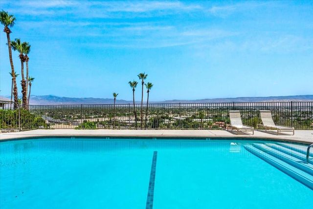 2020 Southridge Drive, Palm Springs, CA 92264