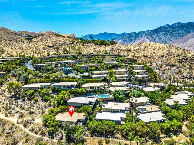 2020 Southridge Drive, Palm Springs, CA 92264