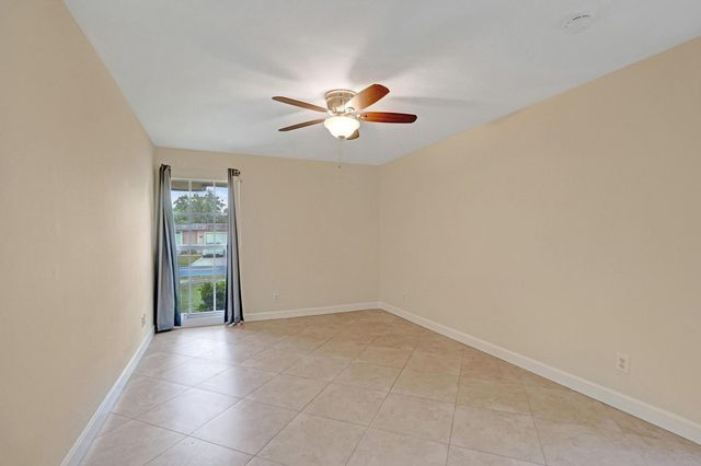 7018 NW 64th Street, Tamarac, FL 33321