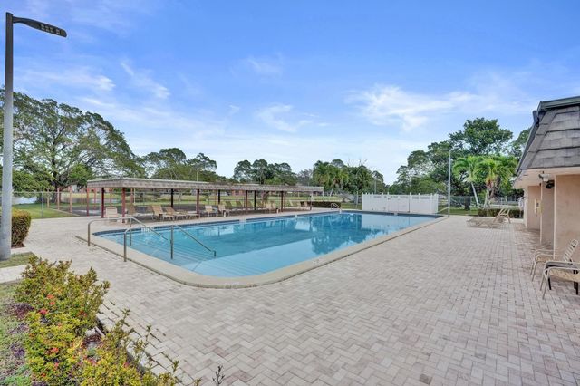 7018 NW 64th Street, Tamarac, FL 33321