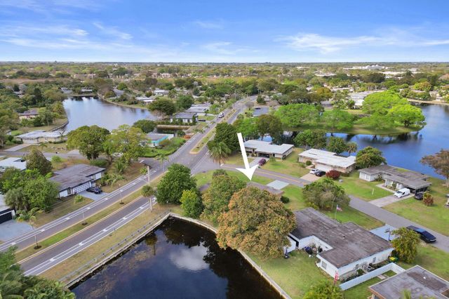 7018 NW 64th Street, Tamarac, FL 33321