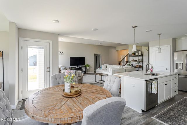 15193 Cypress Drive, Perrysburg, OH 43551