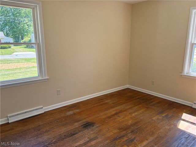 815 S Nearing Circle, Geneva, OH 44041