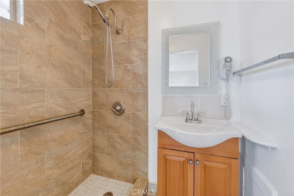 Image 14 of property listing at 417 E Emerson Avenue, Monterey Park, CA 91755