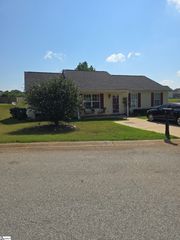 3 Nemecheck Court, Piedmont, SC 29673
