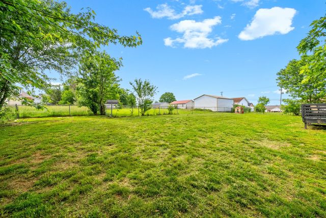 602 Artic Ave, Oak Grove, KY 42262