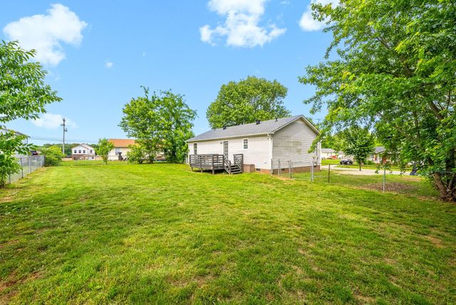 602 Artic Ave, Oak Grove, KY 42262