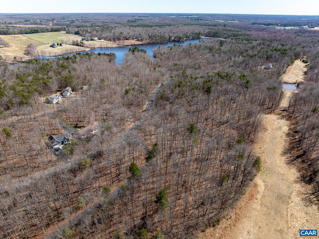 290 MERION DR, Gordonsville, VA 22942