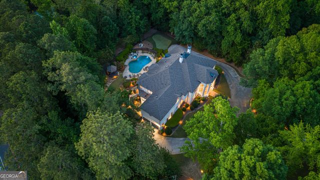 1 Cascade Pointe Drive SW, Atlanta, GA 30331