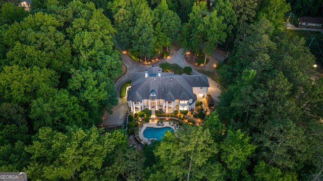 1 Cascade Pointe Drive SW, Atlanta, GA 30331