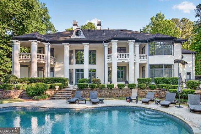 1 Cascade Pointe Drive SW, Atlanta, GA 30331