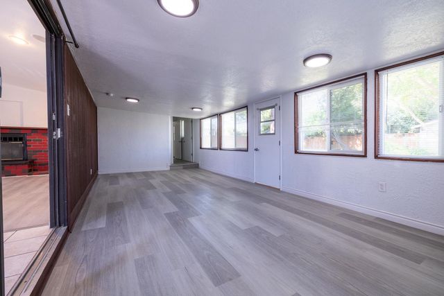 2009 Terrace Dr, Sacramento, CA 95825