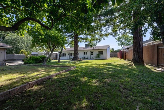 2009 Terrace Dr, Sacramento, CA 95825