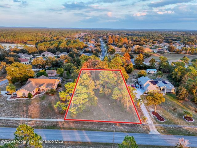 5176 Fenian Drive, Spring Hill, FL 34609