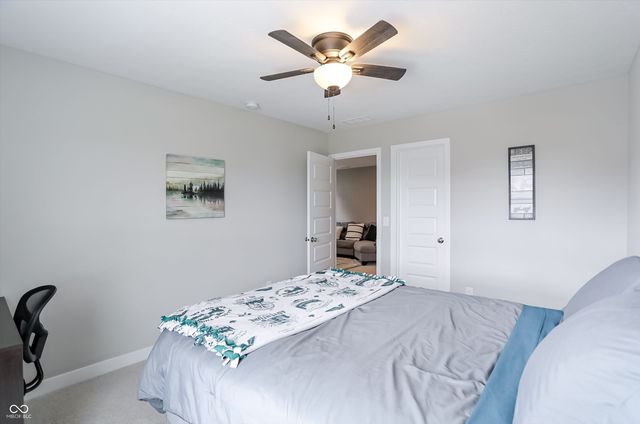 2503 S Carlota Drive, New Palestine, IN 46163