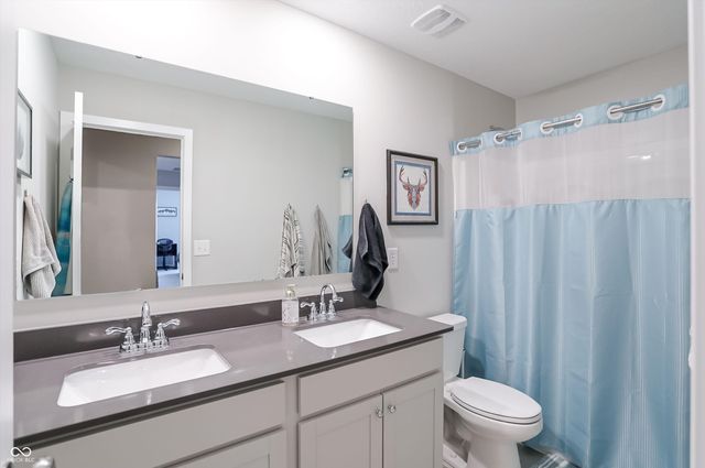 2503 S Carlota Drive, New Palestine, IN 46163
