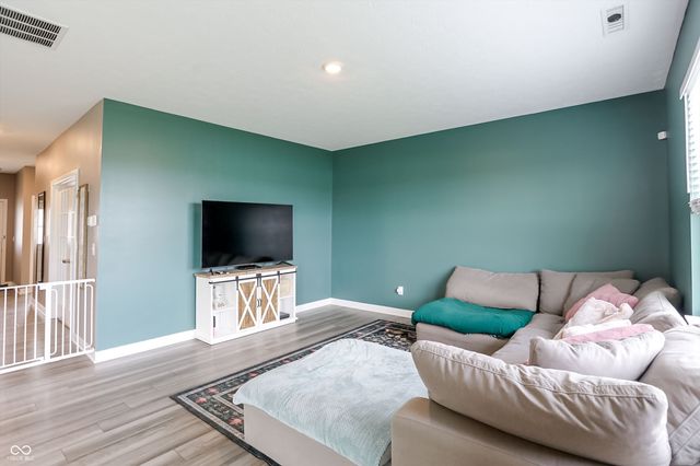 2503 S Carlota Drive, New Palestine, IN 46163
