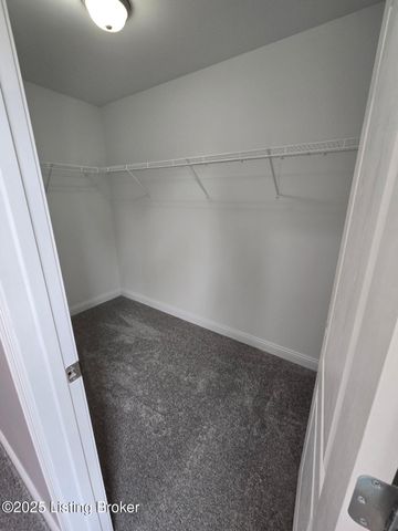 2712 Lindsay Ave, Louisville, KY 40206