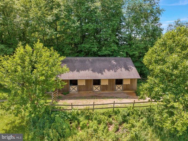 407 MILLER, Reading, PA 19608