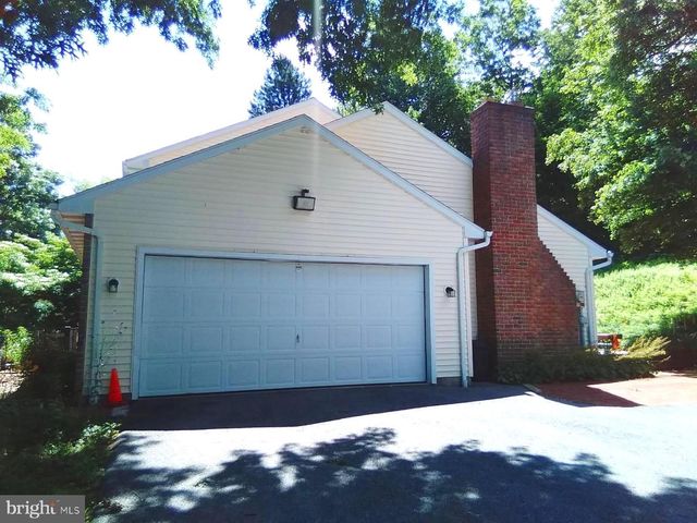 407 MILLER, Reading, PA 19608