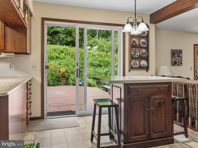 407 MILLER, Reading, PA 19608