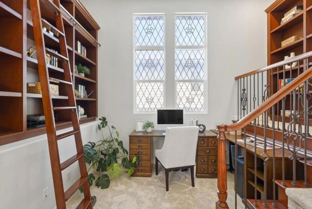 835 Lynwood Drive, Encinitas, CA 92024