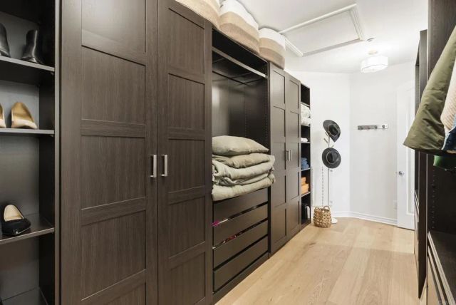 835 Lynwood Drive, Encinitas, CA 92024