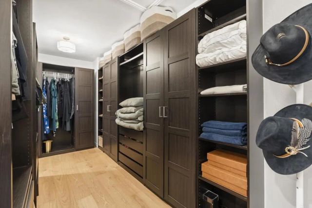 835 Lynwood Drive, Encinitas, CA 92024