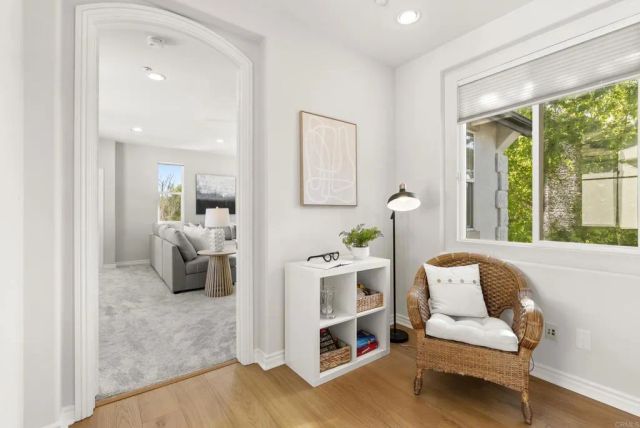 835 Lynwood Drive, Encinitas, CA 92024