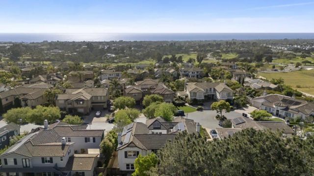 835 Lynwood Drive, Encinitas, CA 92024