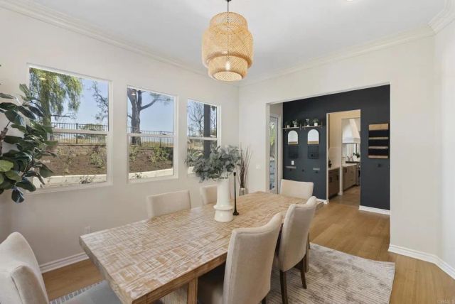 835 Lynwood Drive, Encinitas, CA 92024