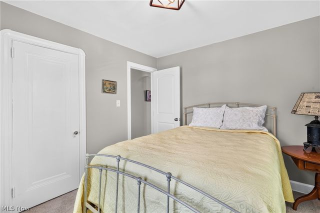 2242 Cordova Avenue, Youngstown, OH 44504
