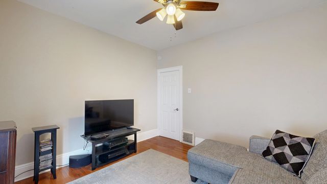 920 N Jackson Street, Bay City, MI 48708
