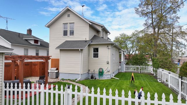 920 N Jackson Street, Bay City, MI 48708
