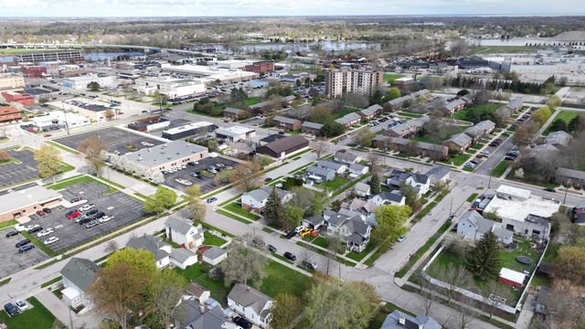 920 N Jackson Street, Bay City, MI 48708