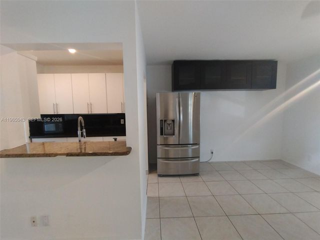 2225 Polk St 2A, Hollywood, FL 33020