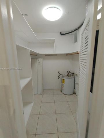 2225 Polk St 2A, Hollywood, FL 33020