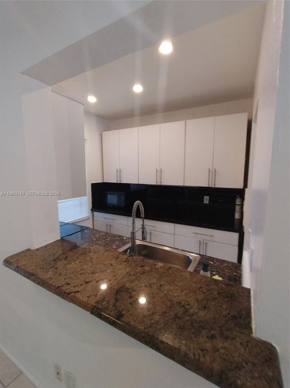 2225 Polk St 2A, Hollywood, FL 33020