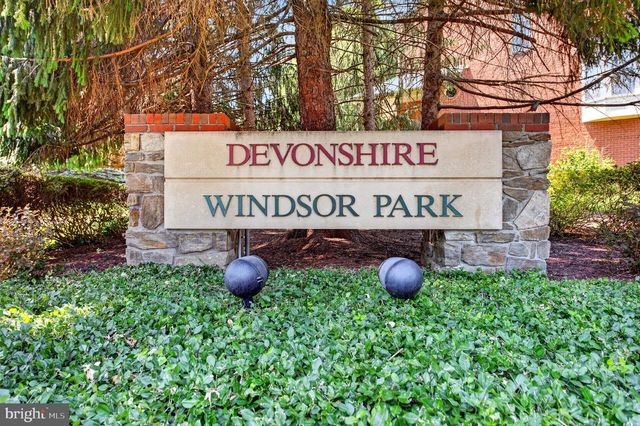 1409 PARK GARDEN LN, Reston, VA 20194
