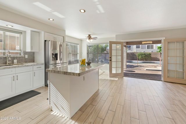 4345 E ABRAHAM Lane, Phoenix, AZ 85050
