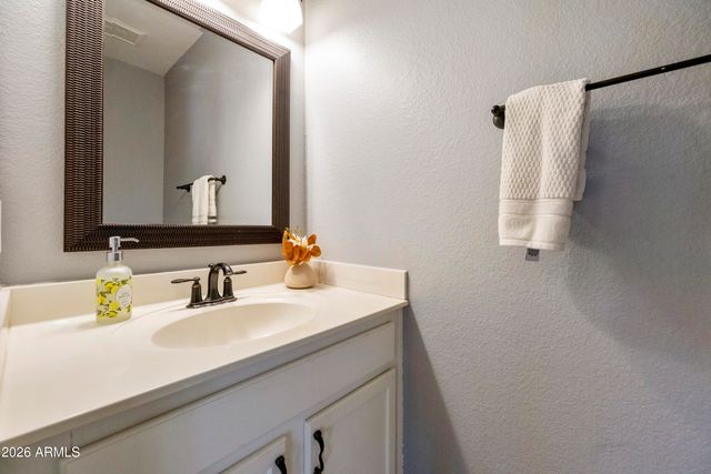 4345 E ABRAHAM Lane, Phoenix, AZ 85050