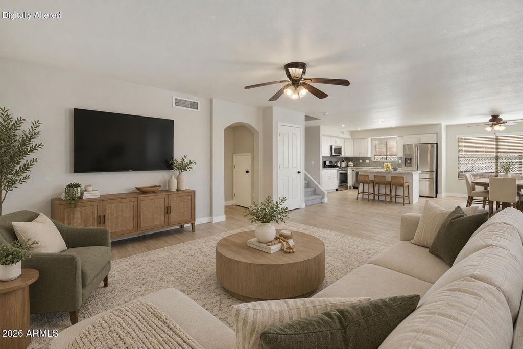4345 E ABRAHAM Lane, Phoenix, AZ 85050 — photo 2