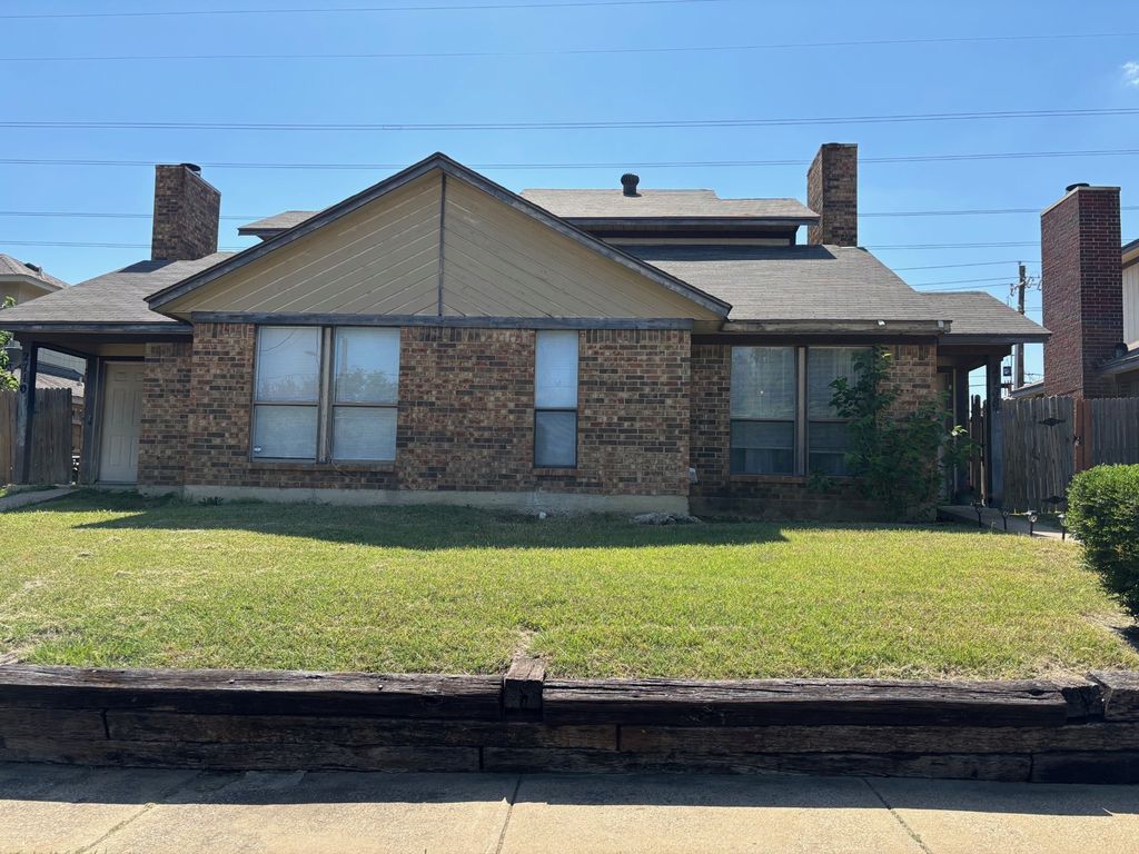 2710 SHERRY STREET Street, Arlington, TX 76014