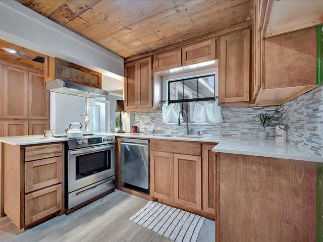 1402 Murphy Avenue, Lufkin, TX 75904