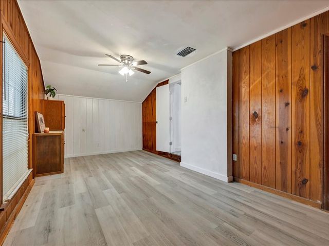 1402 Murphy Avenue, Lufkin, TX 75904